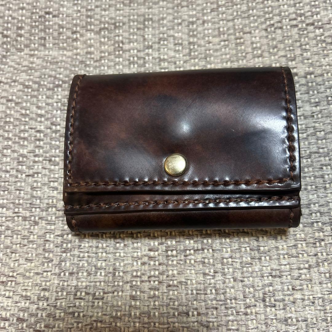 コードバン三つ折り財布 ブラウン