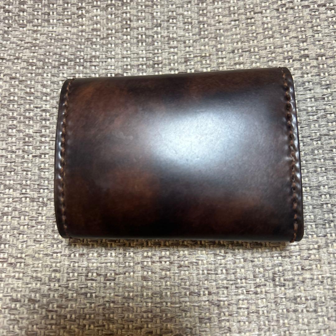 コードバン三つ折り財布 ブラウン