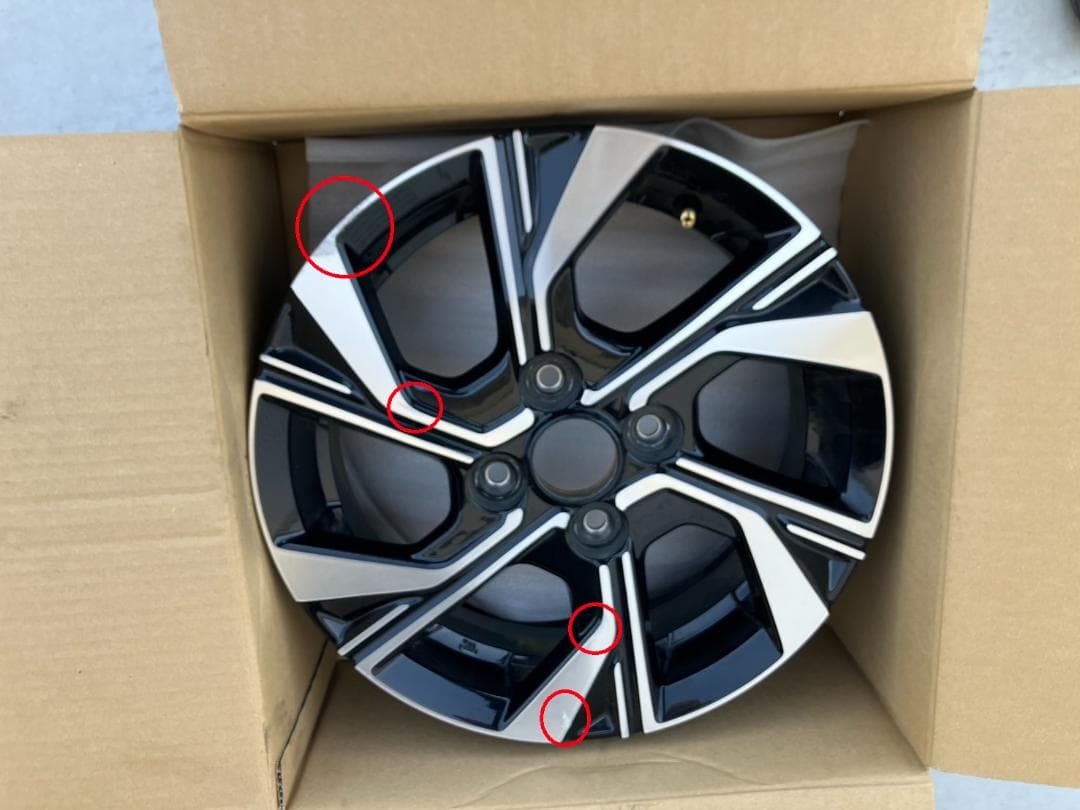 ダイバツタント 純正アルミホイール 14インチ