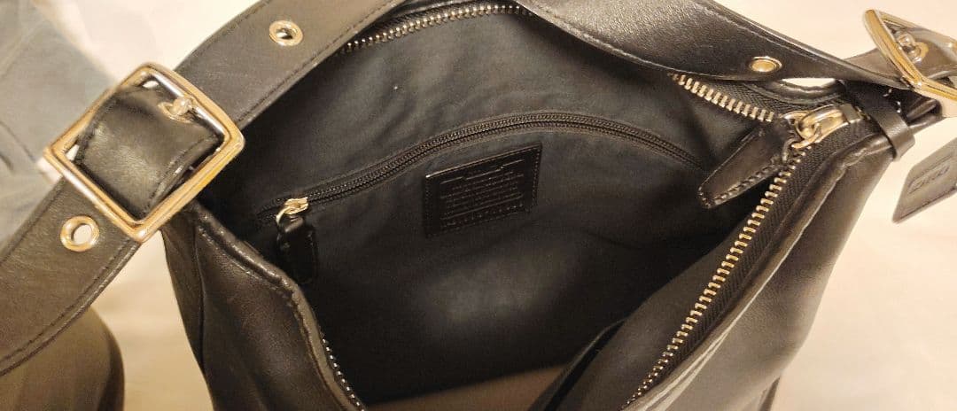 COACH オールドコーチ ショルダーバッグ レザー ブラック メンズ、レディス