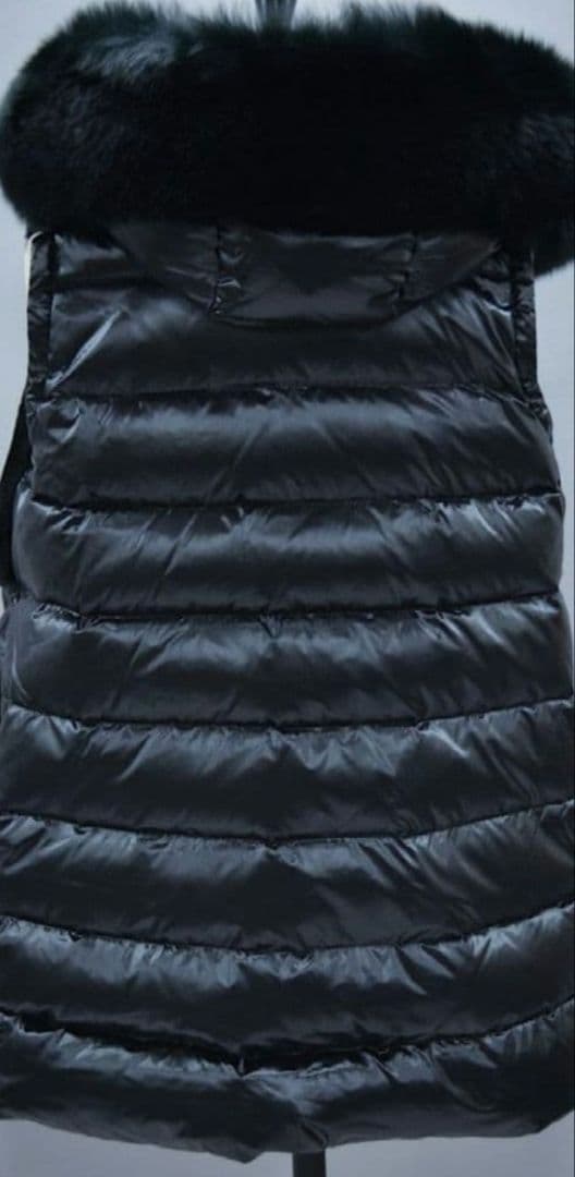 sheller シェリエ　FOXファードッキングダウンベスト