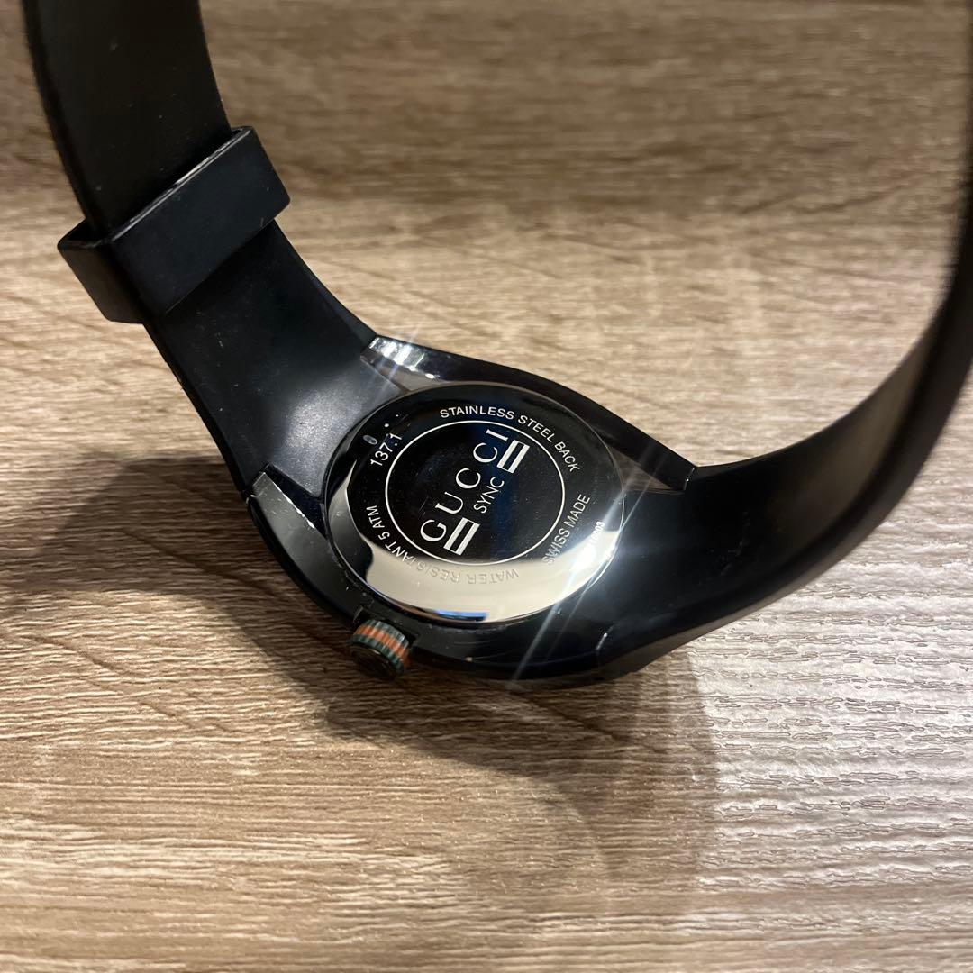 GUCCI ブラックラバーベルト 時計