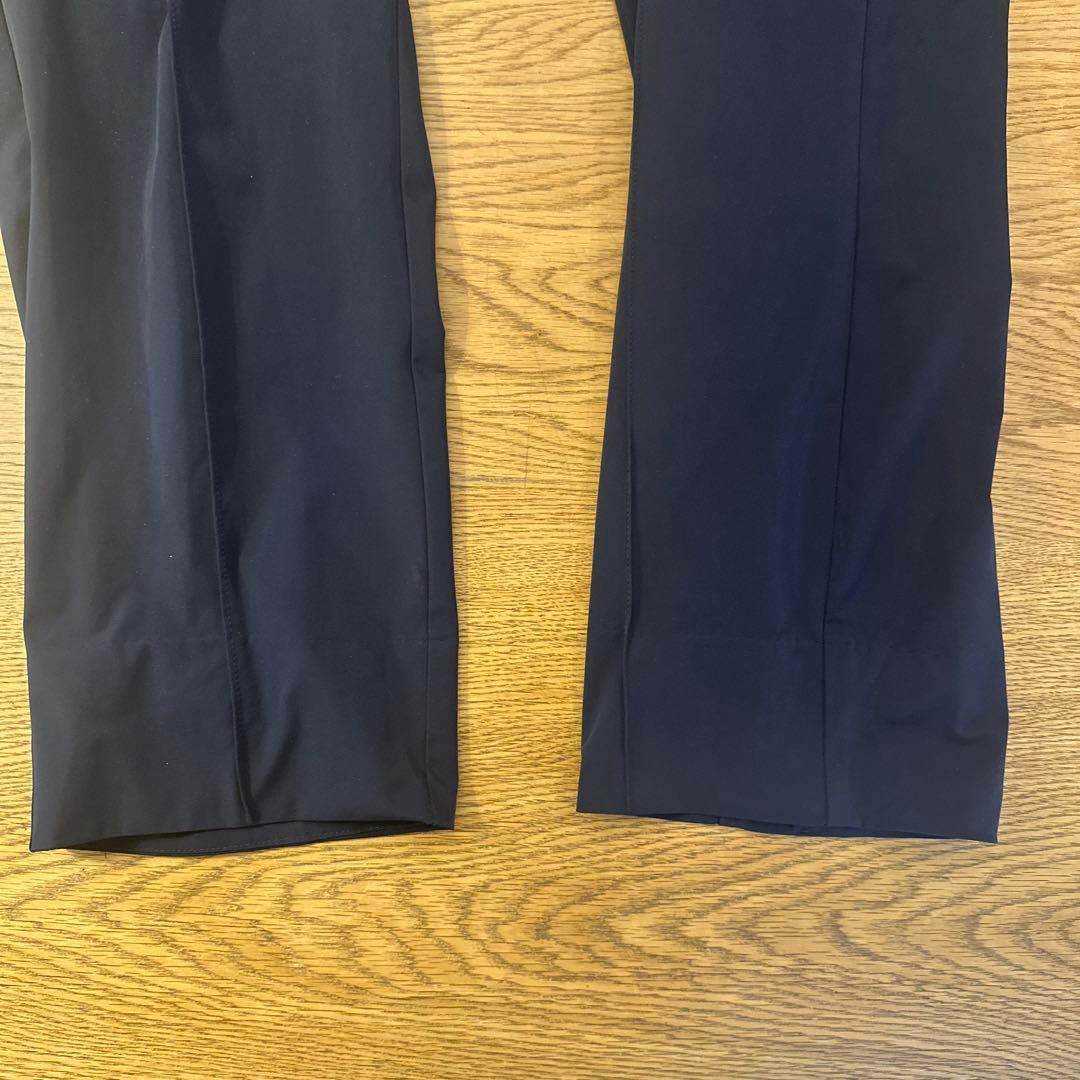 LARDINI ネイビー パッカブルセットアップ 48フラワーピン付き