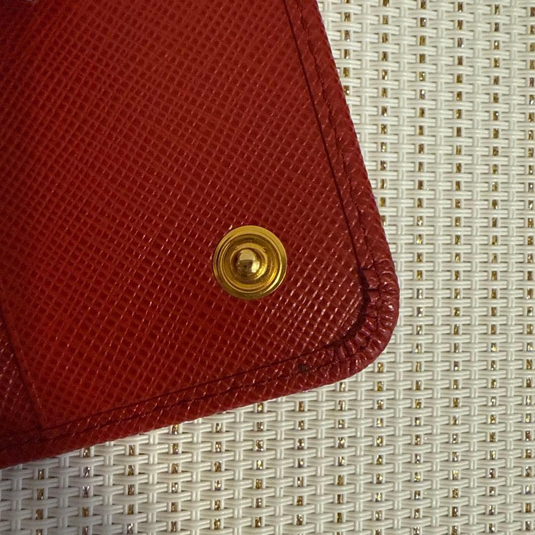 PRADA サフィアーノレザー レッドキーケース