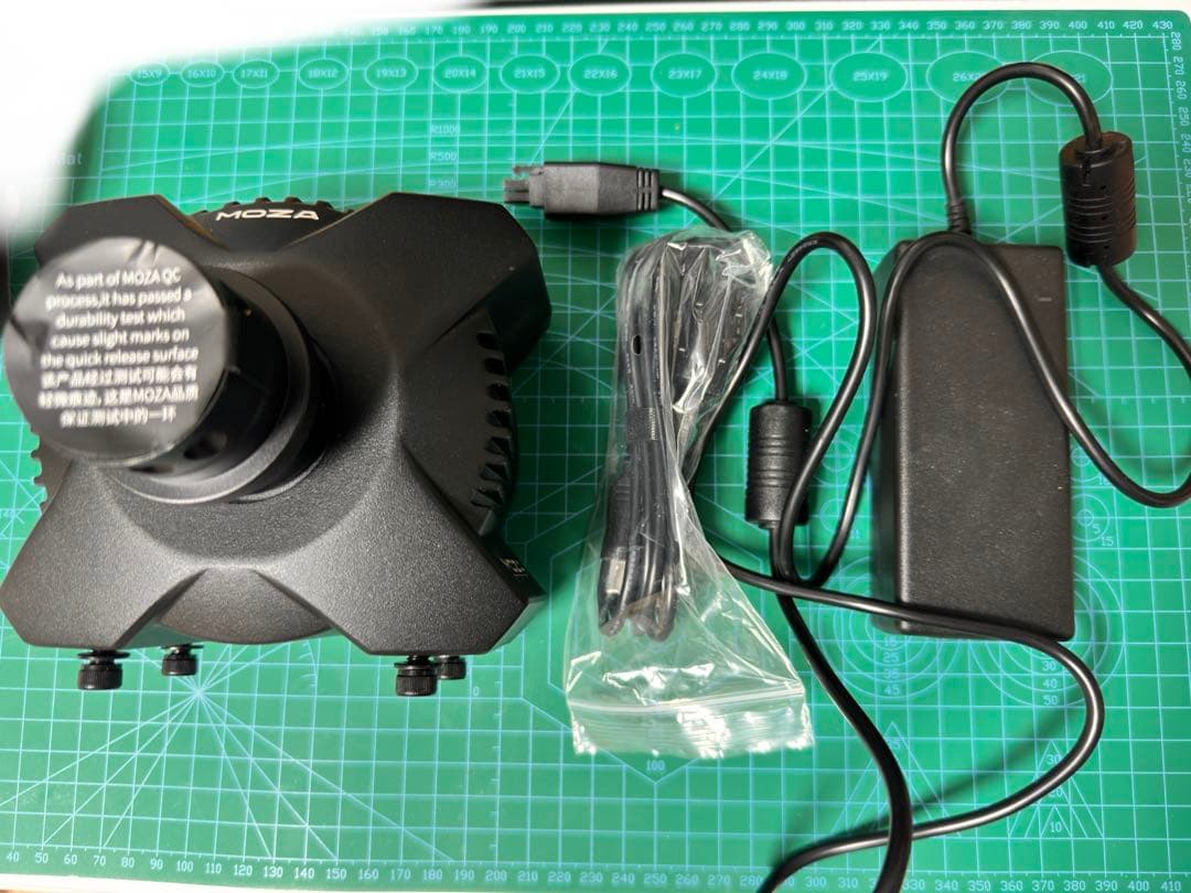 d*o様 「美品」 MOZA R3 ベースユニットのみ