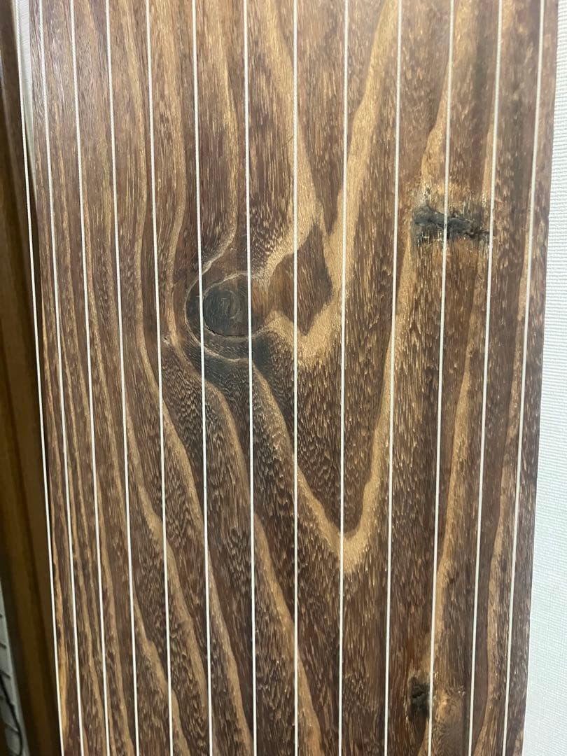 13弦お琴 並甲 すだれ掘り 縁取り葉 舌に蒔絵の中級品 琴柱他一式付き