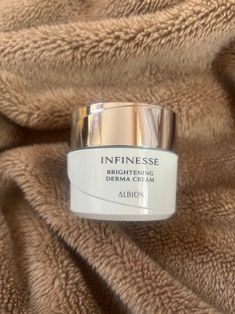 新品未使用　アルビオン　アンフィネスブライトニングダーマクリーム30g