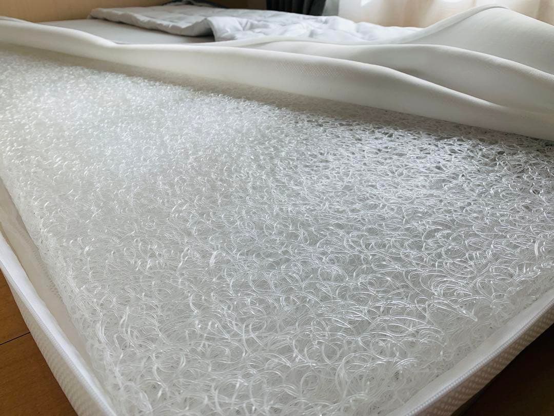 【新品未開封】　エアウィーヴ　敷布団シングル　四季布団　夏冬両用