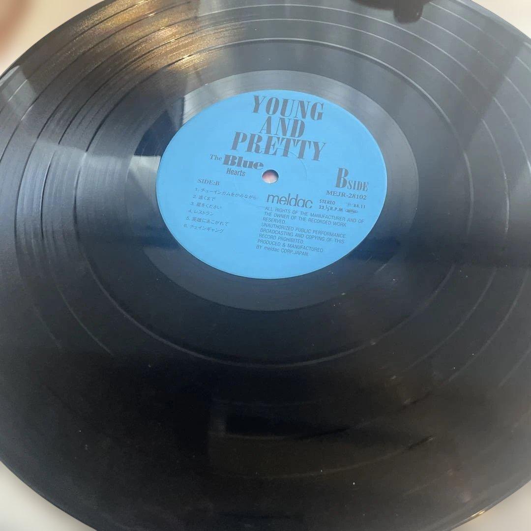 邦楽 THE BLUE HEARTS YOUNG AND PRETTY