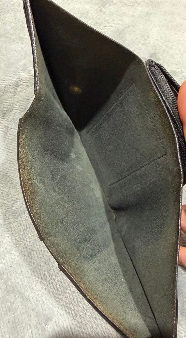 イルビゾンテ(IL BISONTE)三つ折り財布