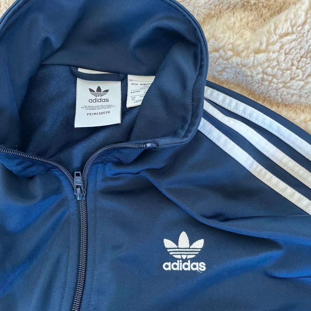 さ*し様 adidas トラックジャケット　ネイビー