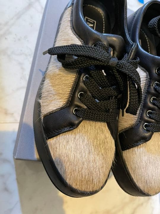 ha 　Max Mara ハラコ　スニーカー　美品