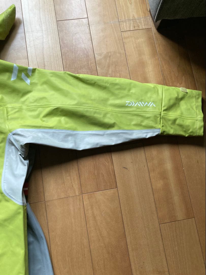 ダイワPUオーシャンサロペットレインスーツ