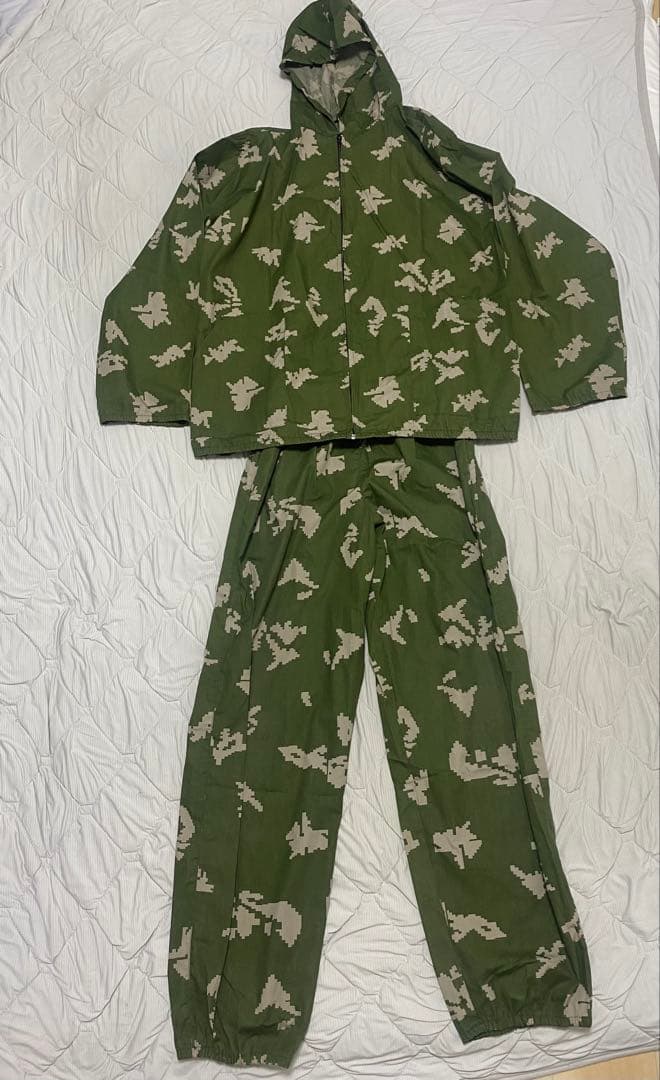 ソ連軍ロシア軍　実物　KLMK迷彩服 ベリョーズカ白樺迷彩　Lサイズ　上下セット