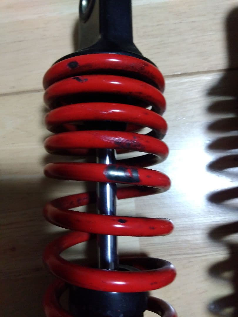 GT380に使っていたYSSリアサス 約340mm