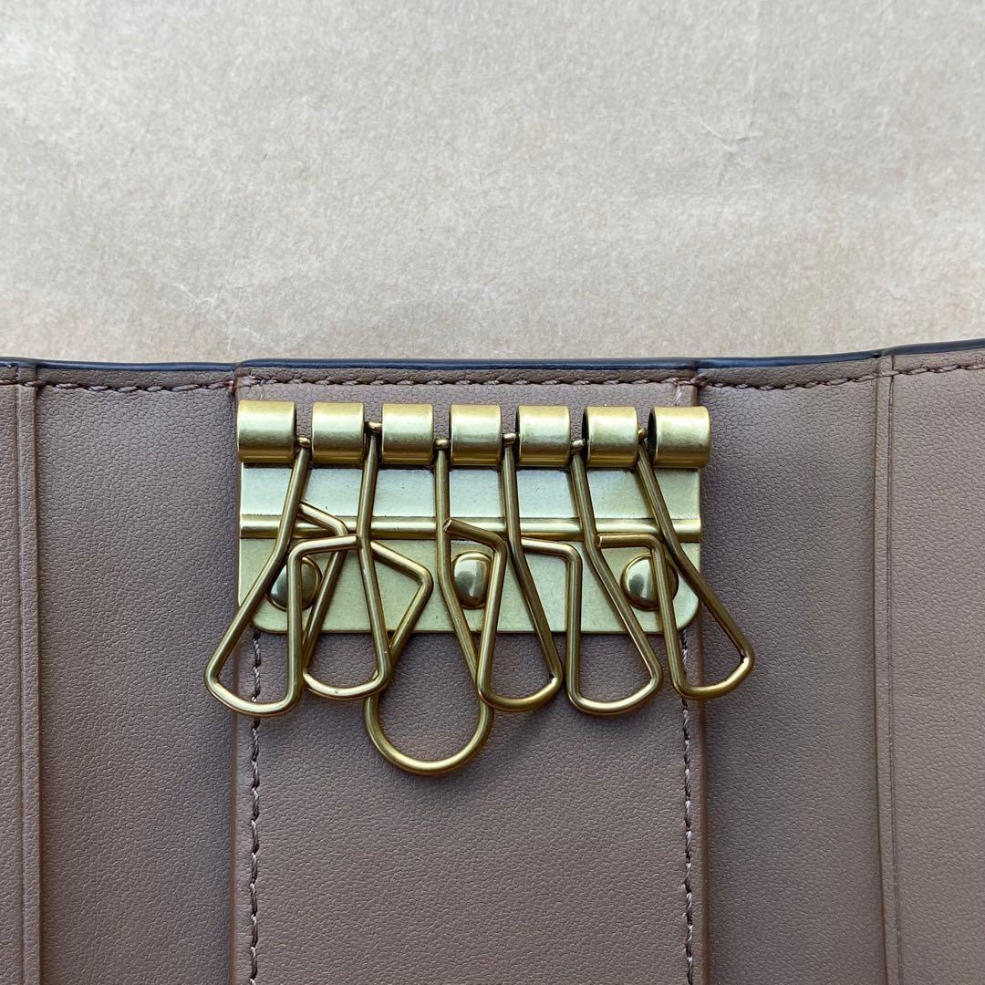 キーホルダー　キーケース　キーリング　ホワイト