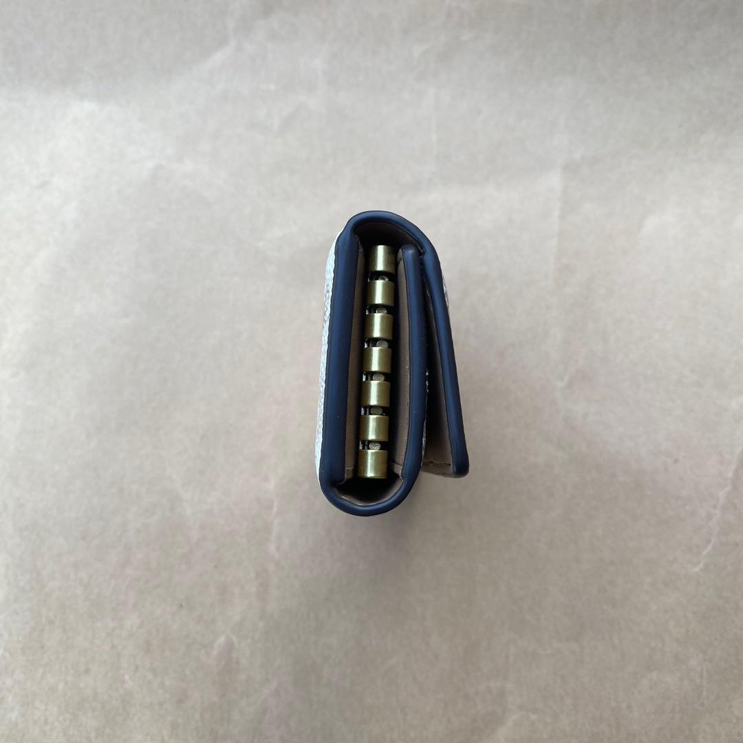 キーホルダー　キーケース　キーリング　ホワイト