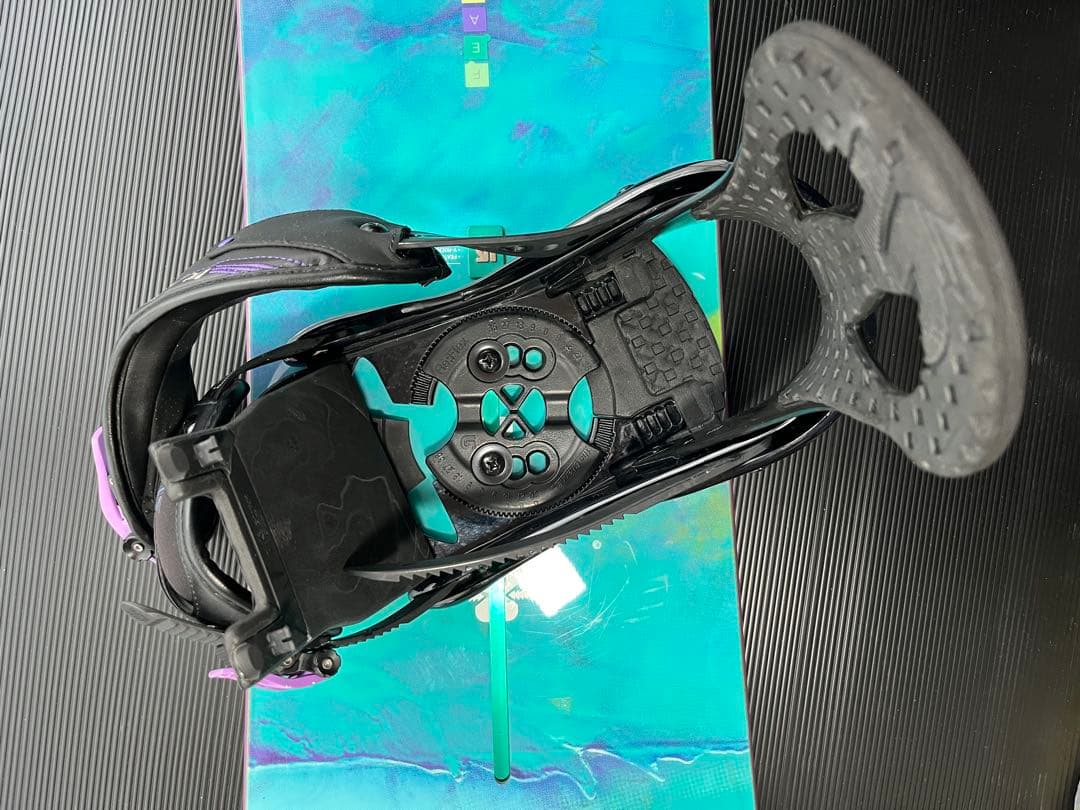 Burton スノーボードビンディング2点セット