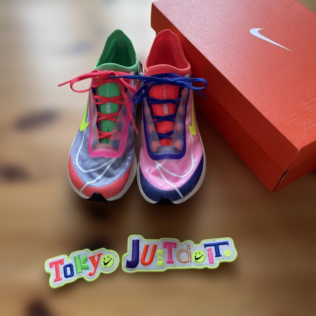 NIKE ウィメンズズームフライ3