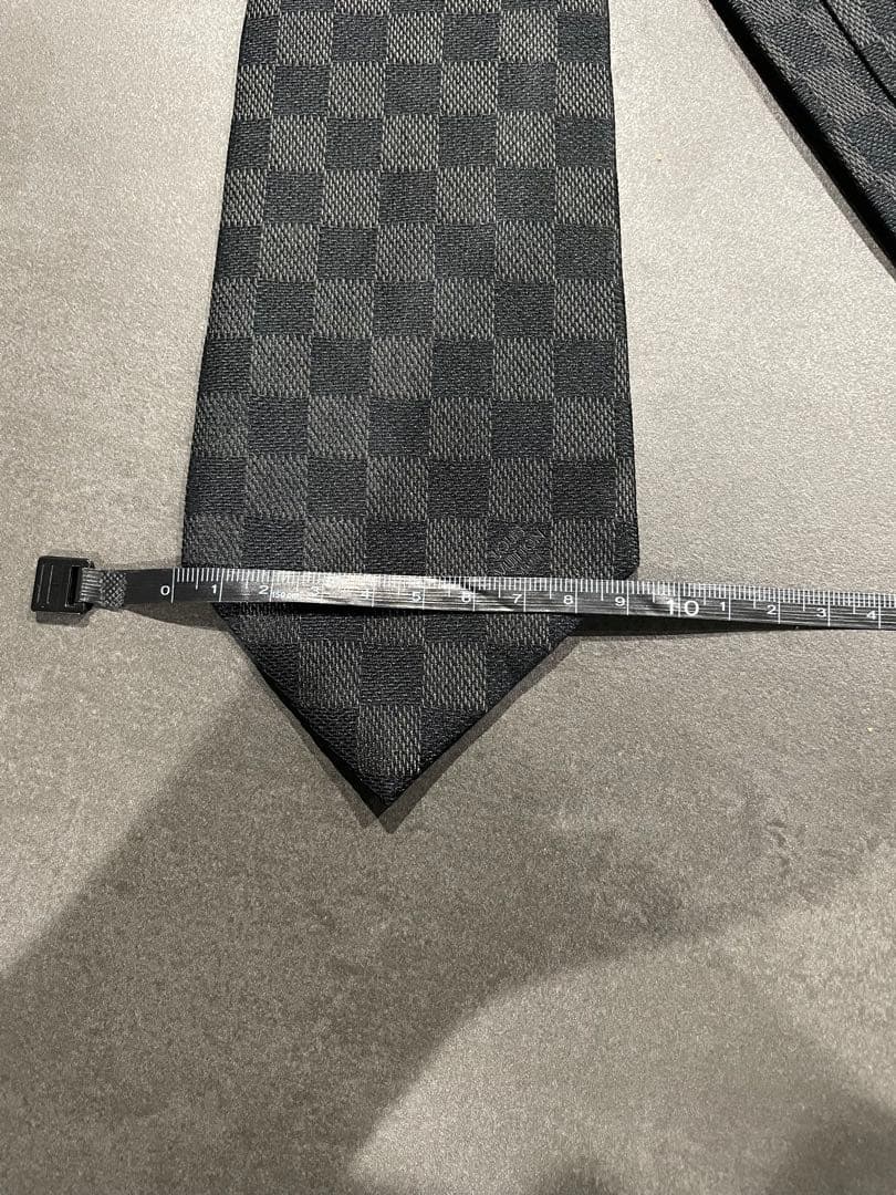 【美品】ルイヴィトン ダミエグラフィット ネクタイ ブラック メンズ ネクタイ