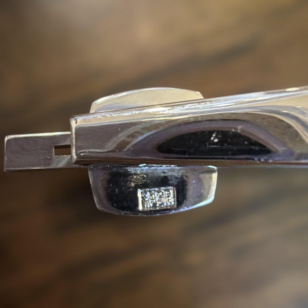 【家紋】　純銀　ネクタイピン・カフスボタンのセット