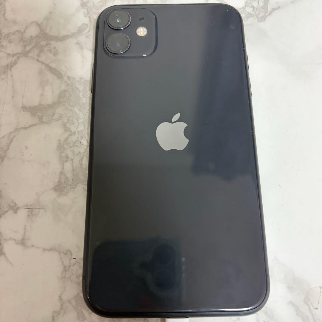 iPhone11 本体　ブラック