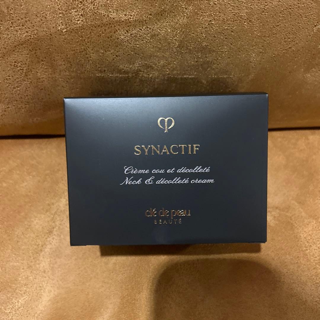 【新品未使用品】クレ・ド・ポー ボーテ シナクティフ クレームクーエデコルテn