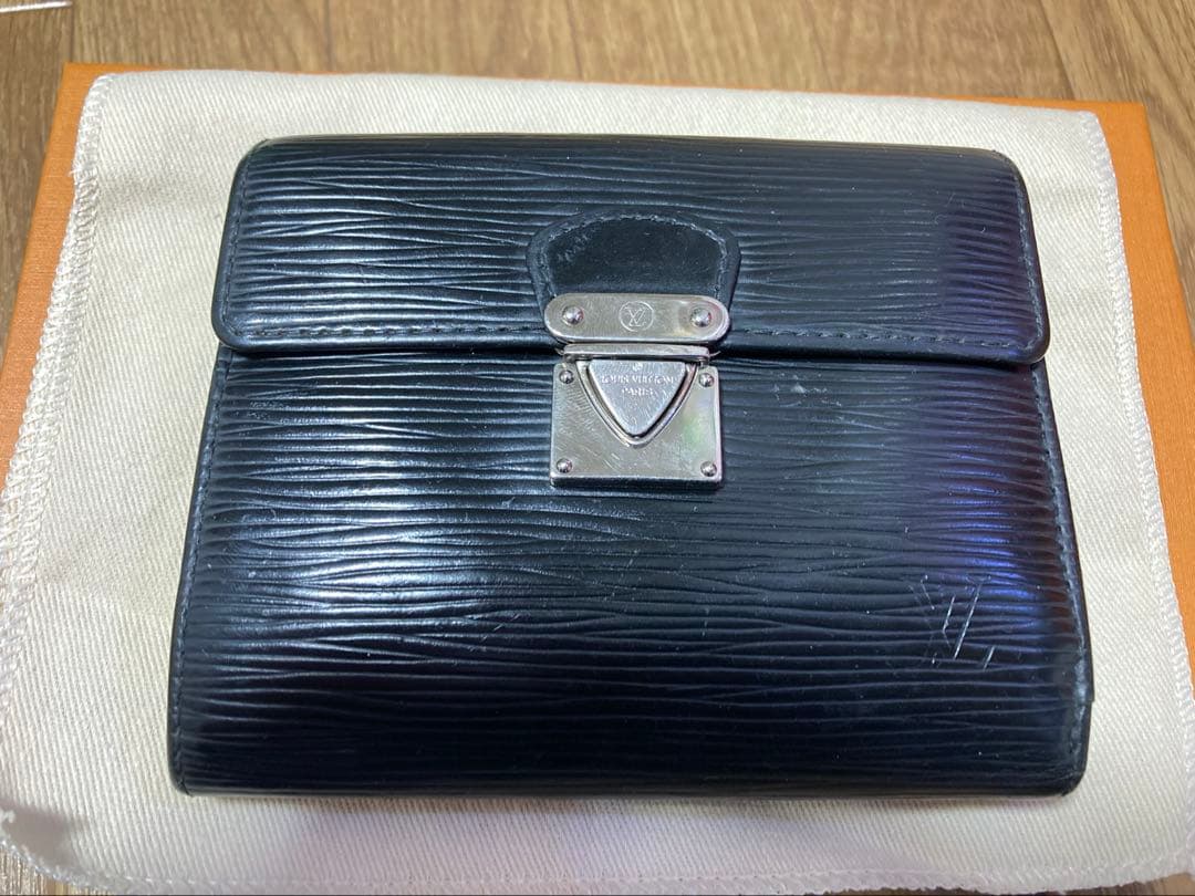 ルイヴィトン ポルトフォイユ コアラ エピ 三つ折り財布 エピレザーM58012