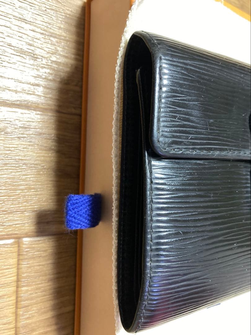 ルイヴィトン ポルトフォイユ コアラ エピ 三つ折り財布 エピレザーM58012