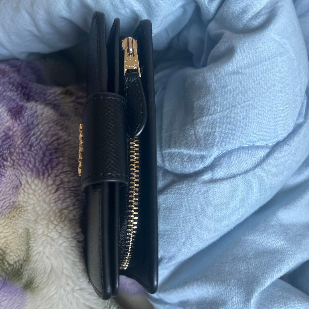 超美品COACH ブラック 二つ折り財布早い物勝ちレア品値引き交渉あり