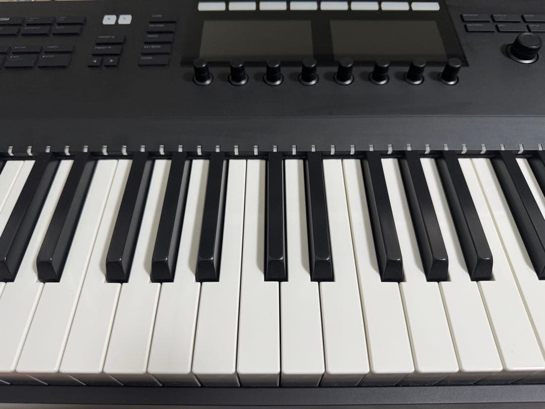 KOMPLETE KONTROL S88mk2 88鍵 MIDIキーボード 中古