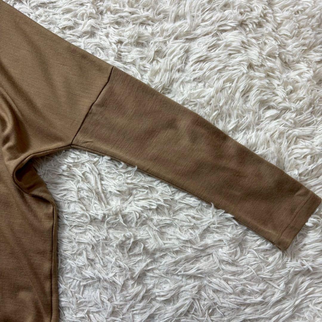 【美品】COGTHEBIGSMOKE ルーズハイネックトップ　茶色　22AW