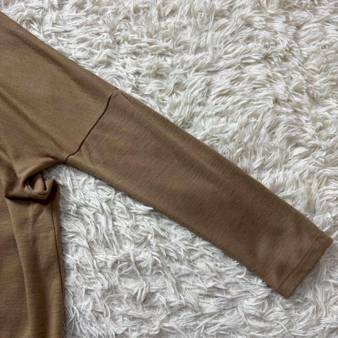 【美品】COGTHEBIGSMOKE ルーズハイネックトップ　茶色　22AW