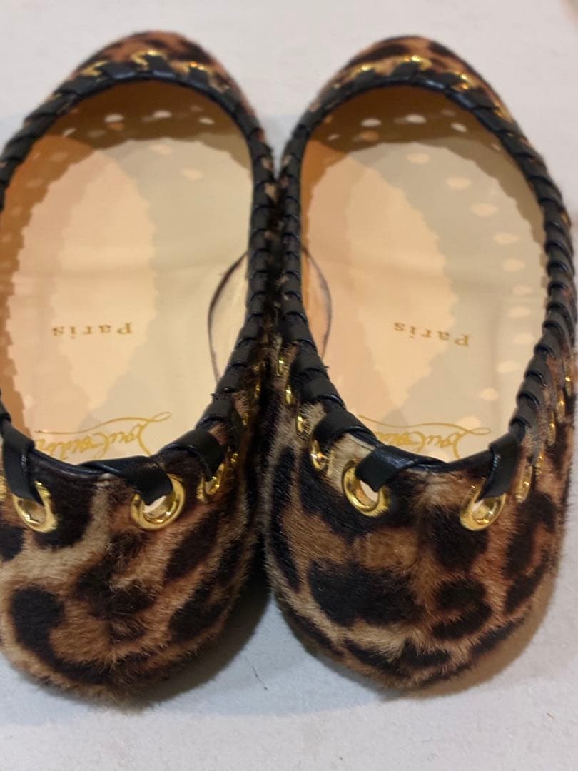 クリスチャンルブタンLouboutinレオパードハラコフラットシューズ37