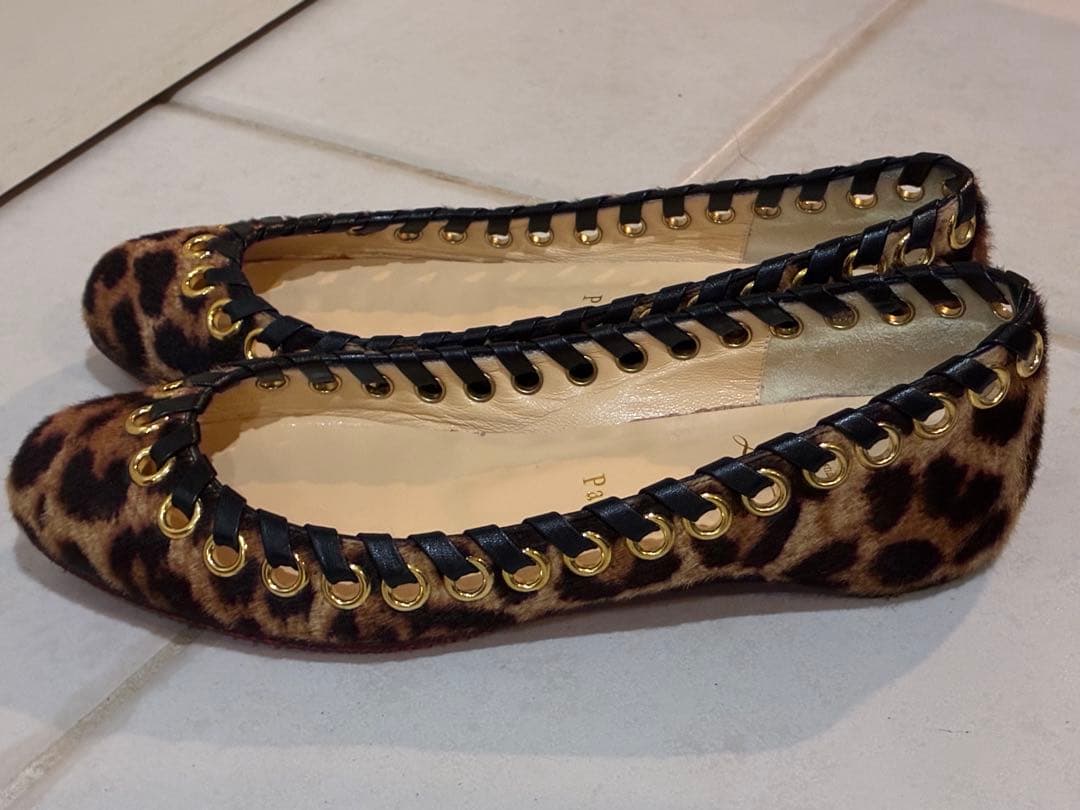 クリスチャンルブタンLouboutinレオパードハラコフラットシューズ37