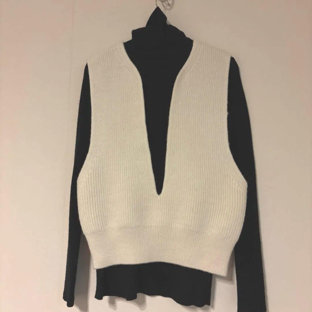 お値下❣️LOEFF スリットネック ベスト2025AW