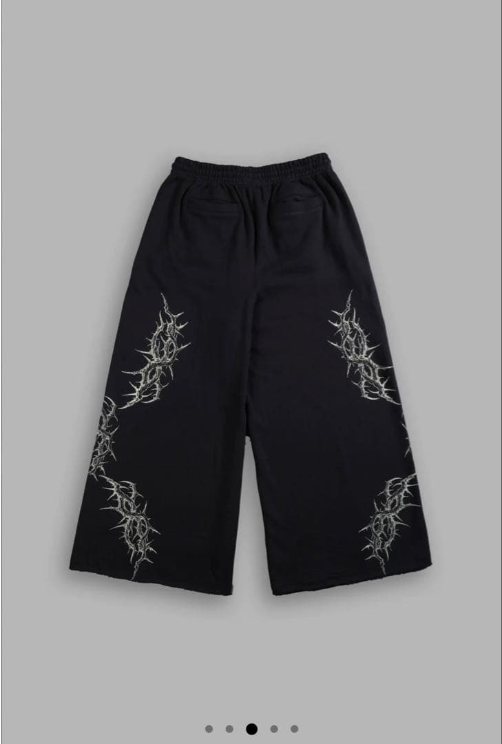 ダルクスポーツThorns Oversized Omen Sweat Pants