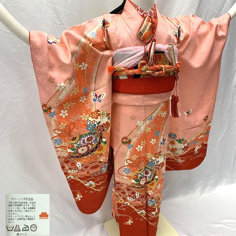 408ag82□七五三 七歳 女児 着物&袋帯 金駒刺繍 鈴 蝶 ピンク□美品