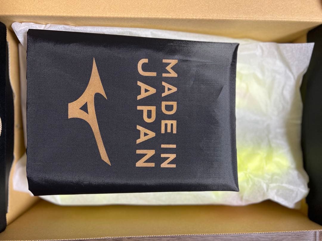 新品 ミズノ モレリアネオ4ジャパン 28㌢