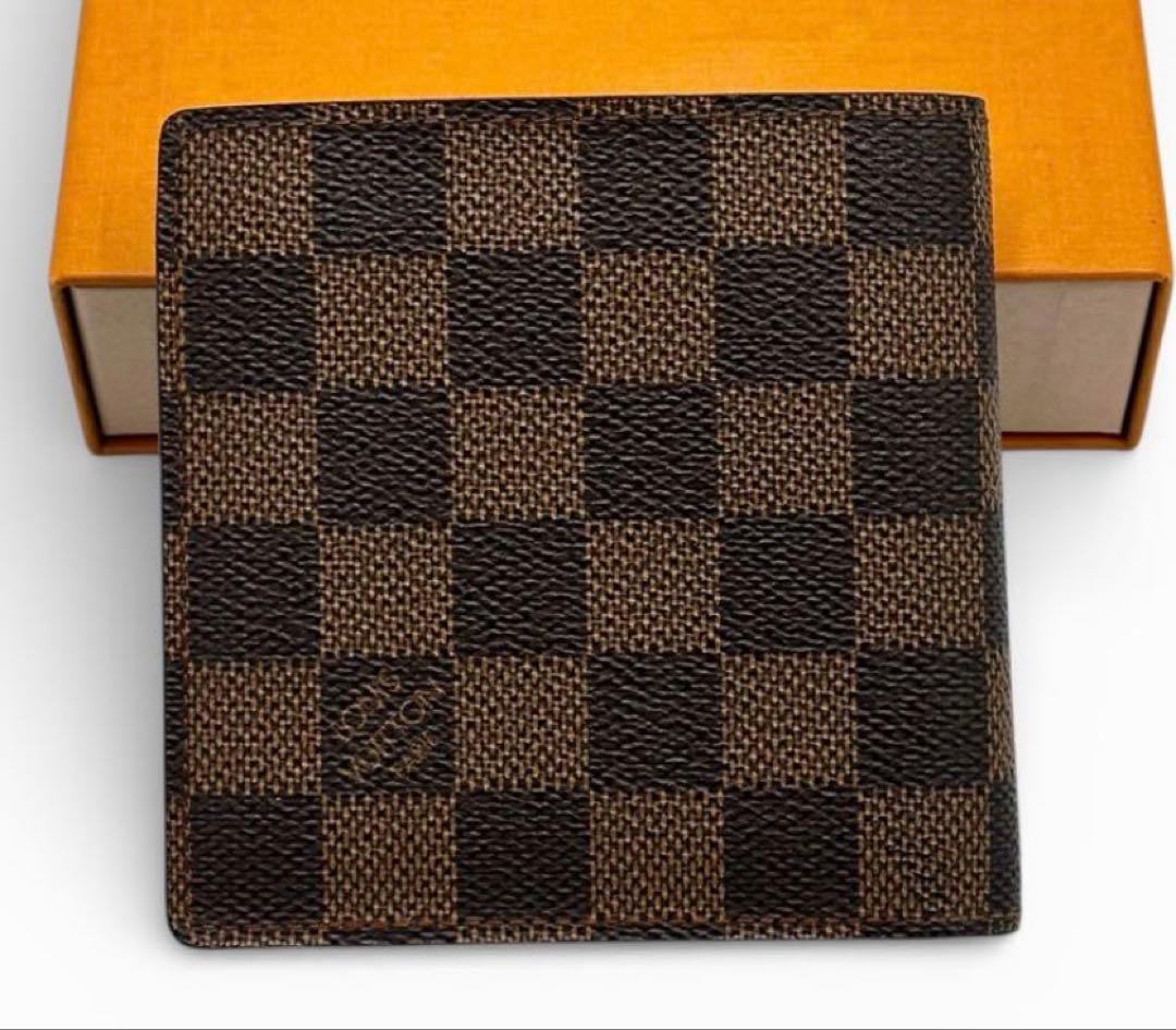 【極美品】 ルイヴィトン ダミエ柄 二つ折り財布