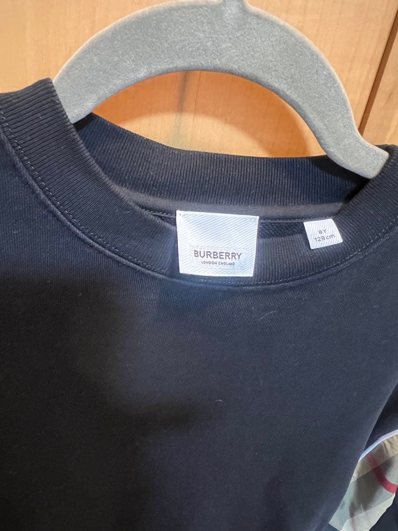 Burberry バーバリー　キッズ128cm 美品トレーナー