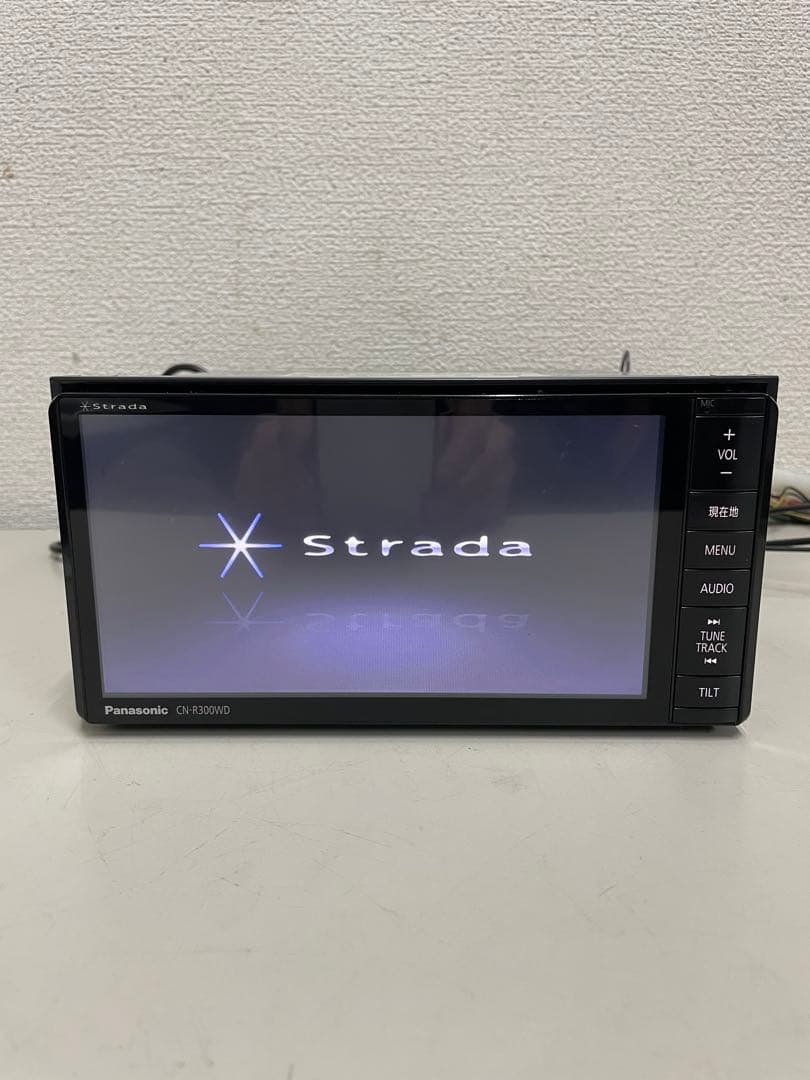 パナソニック◇CN-R300WD◇フルセグ/CD/DVD/BT/SD