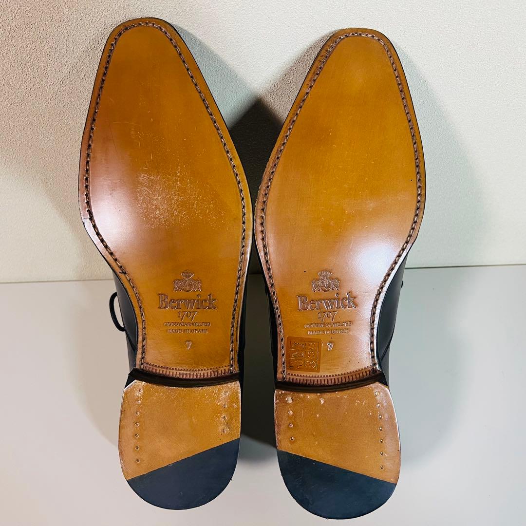 【未使用に近い】バーウィック ストレートチップ 2428 UK7 ブラック 革靴