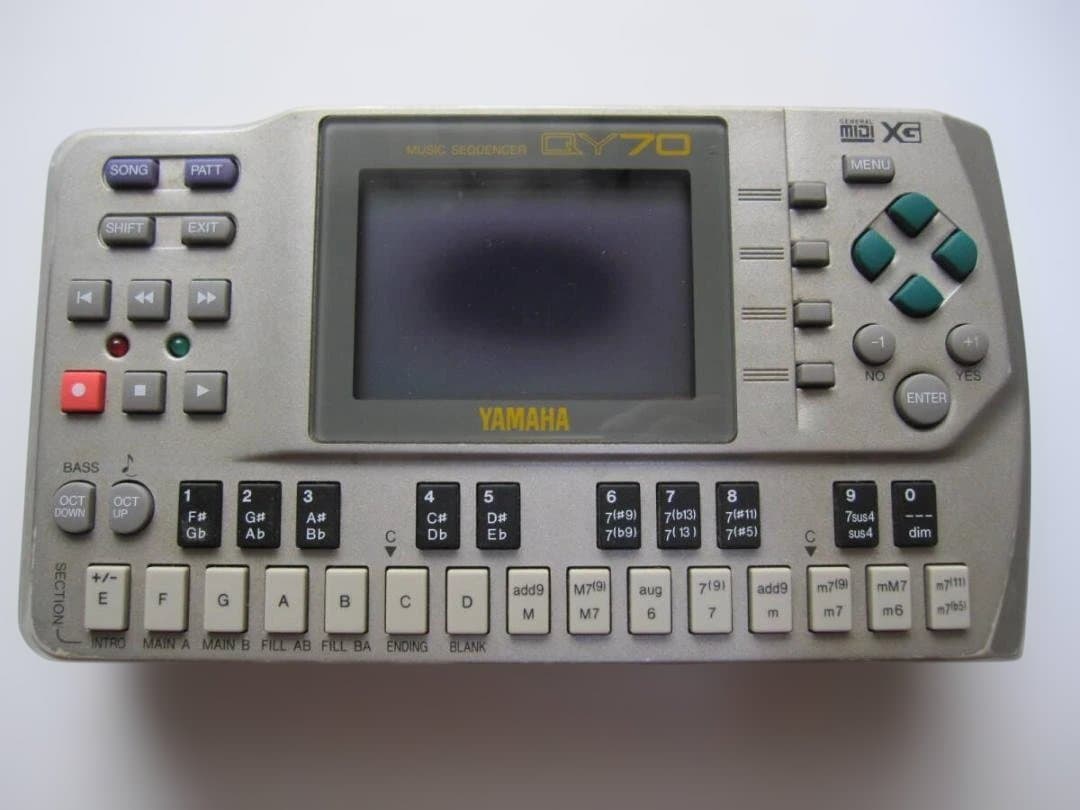N*o様 YAMAHA QY70 シーケンサー