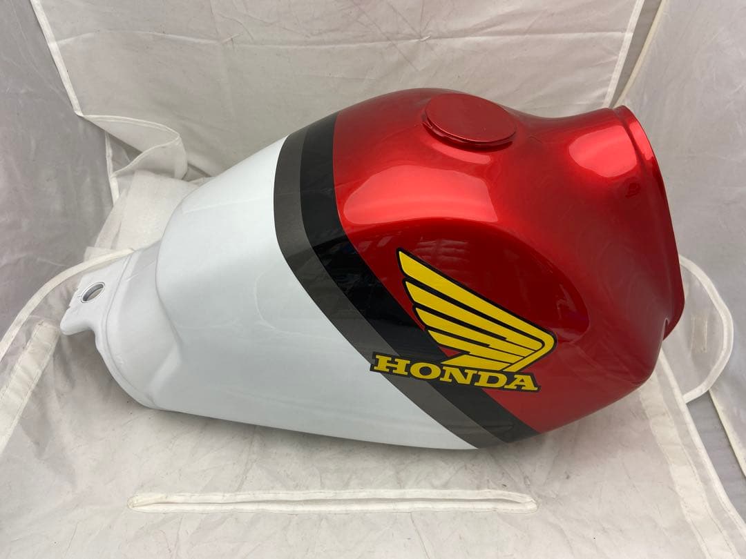 メ*0様 ホンダ　FTR223純正タンク　塗装後未使用品