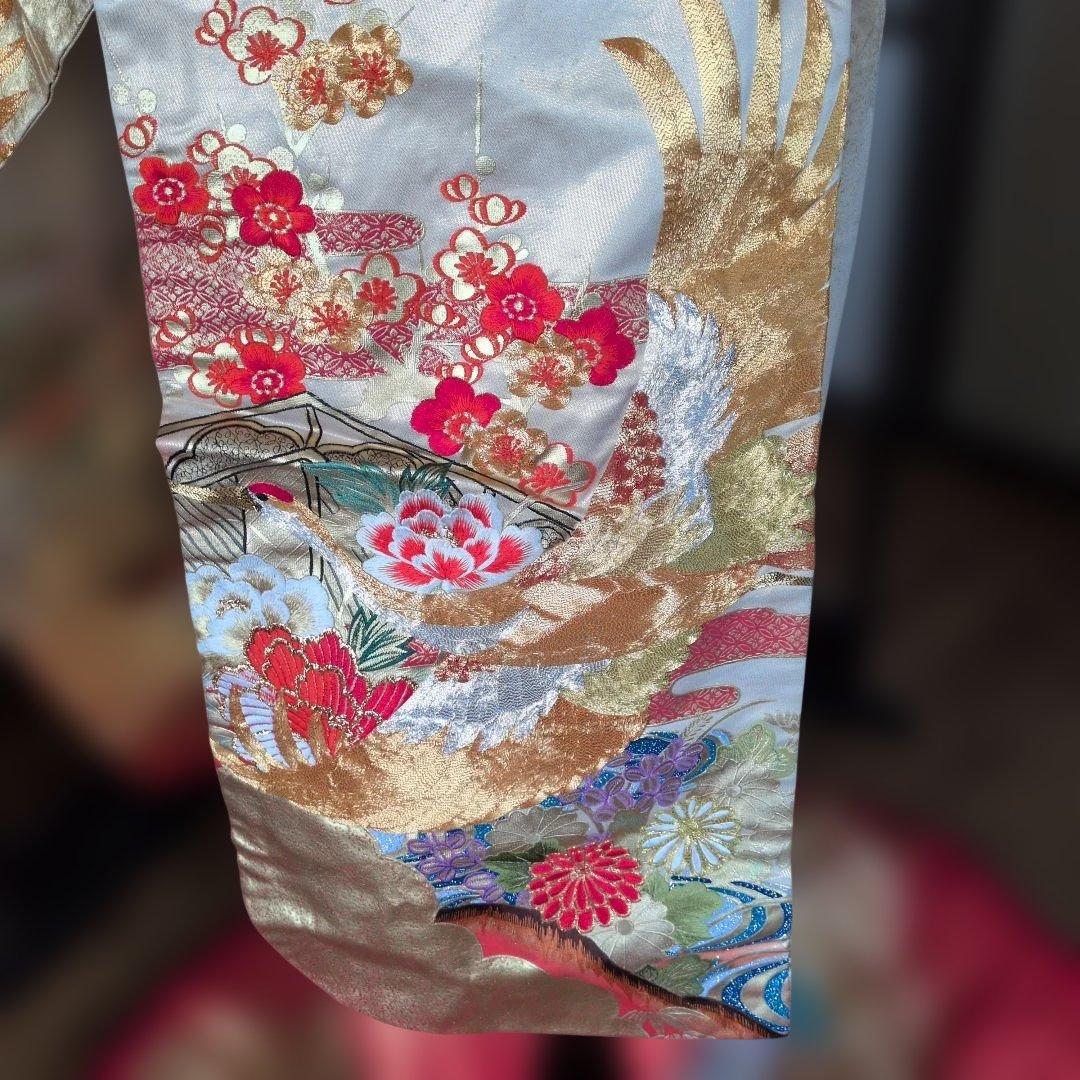 打ち掛け　裾引き　振袖　金色　舞台衣装　フキ