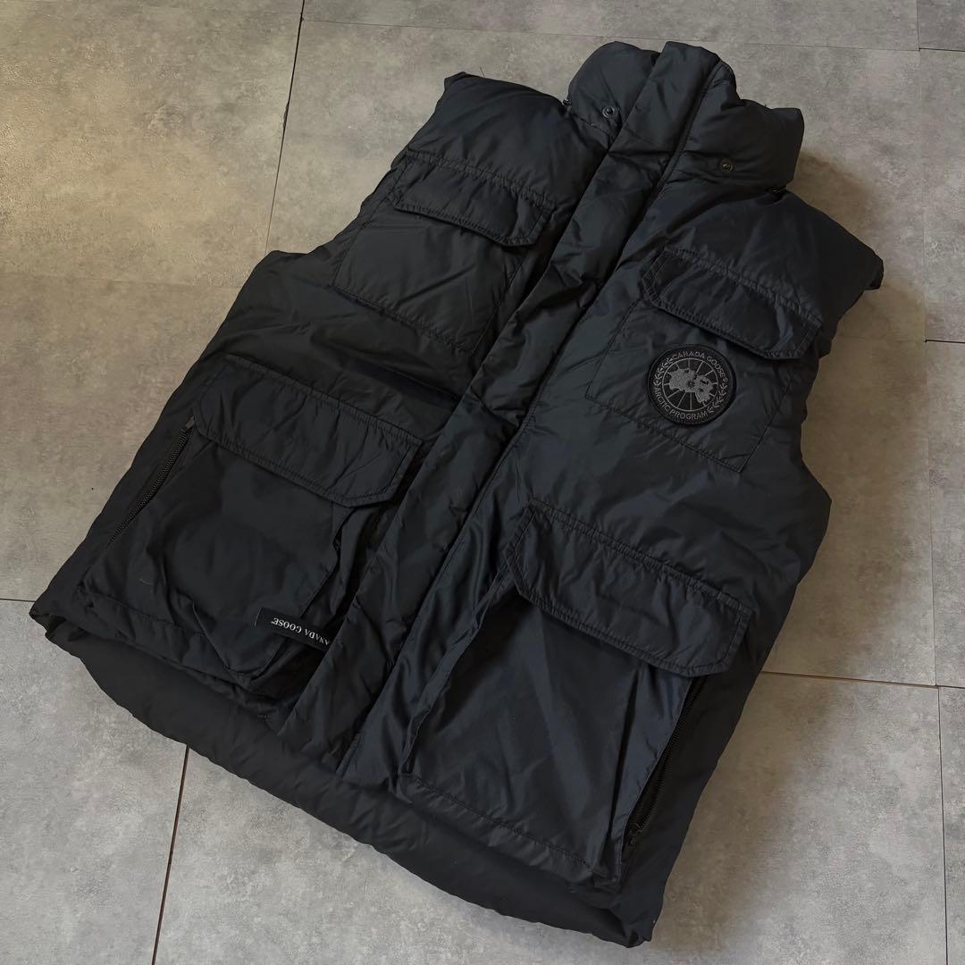 【最高級ダウン❗️】美品！カナダグース　ダウンベスト　ブラックレーベル　M 黒