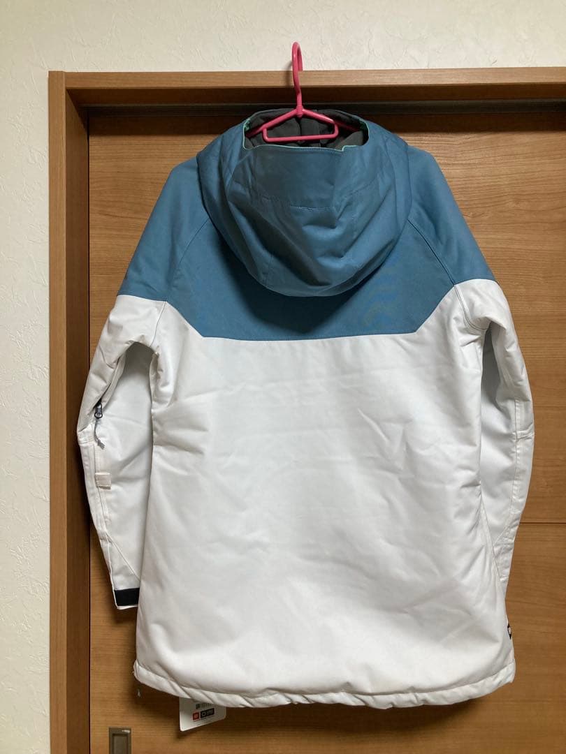 686 新品 レディース　スノボ　ウェア