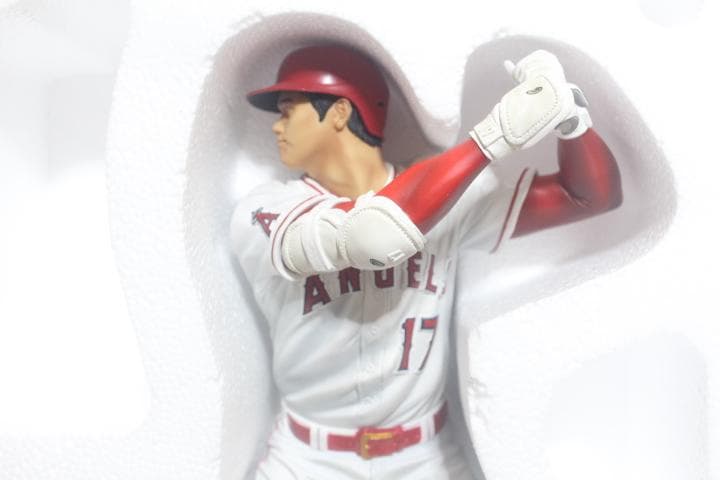 「打」 大谷翔平プレミアムフィギュア １体 （打者のみ）中古品・難有り