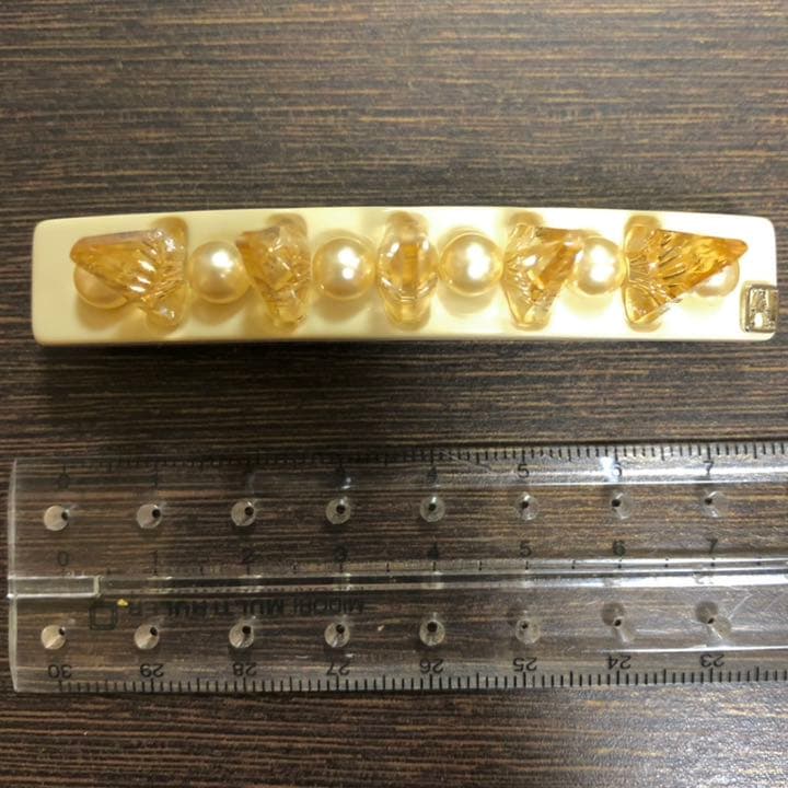 アレクサンドルドゥパリ　スパイクバレッタ  パール